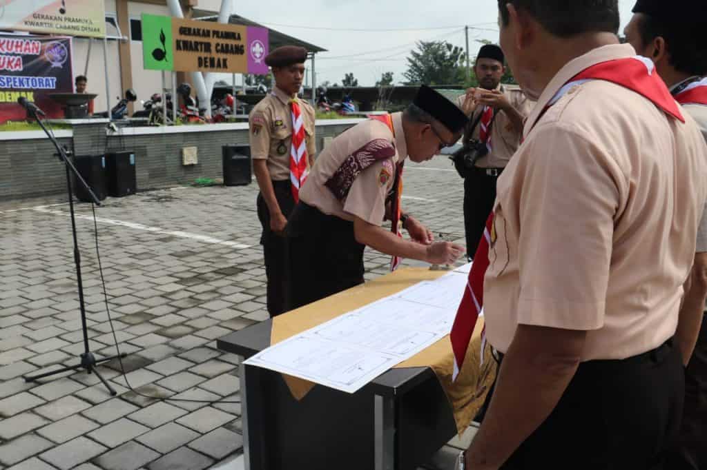 Pelantikan Gugus Dharma Dinkominfo, Dinlutkan dan Inspektorat Kwarcab Demak – Demak Pramuka Jateng Pelantikan Gugus Dharma Dinkominfo, Dinlutkan dan Inspektorat Kwarcab Demak – Demak Pramuka Jateng