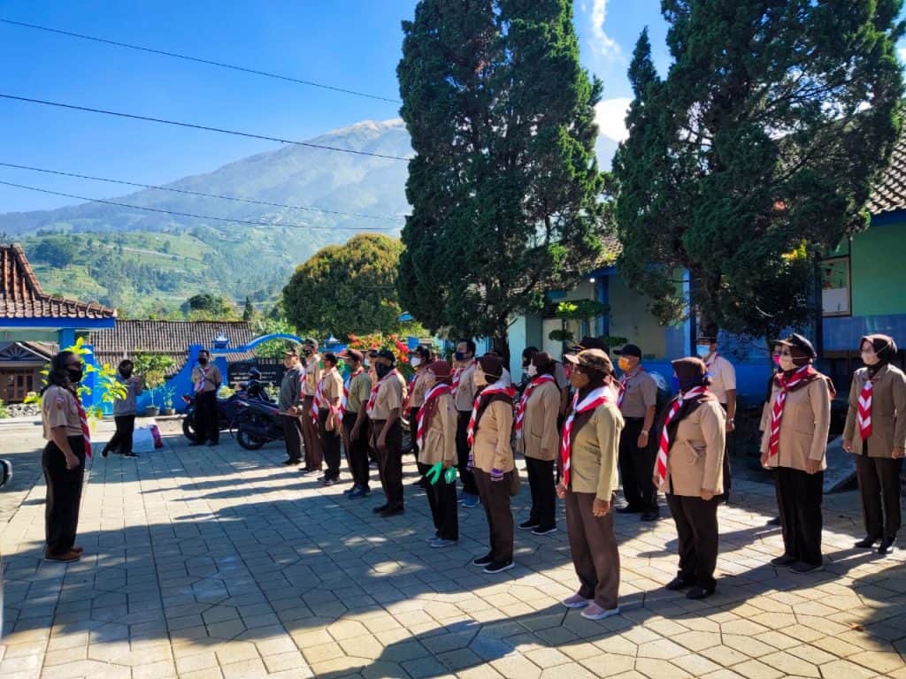 Puluhan Anggota Pramuka Di Lereng Merapi Bagikan Masker Gratis – Kwartir Cabang Boyolali Puluhan Anggota Pramuka Di Lereng Merapi Bagikan Masker Gratis – Kwartir Cabang Boyolali