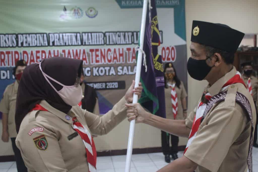KML Daring, Kwarcab Kota Salatiga Mencetak Pembina Mahir KML Daring, Kwarcab Kota Salatiga Mencetak Pembina Mahir