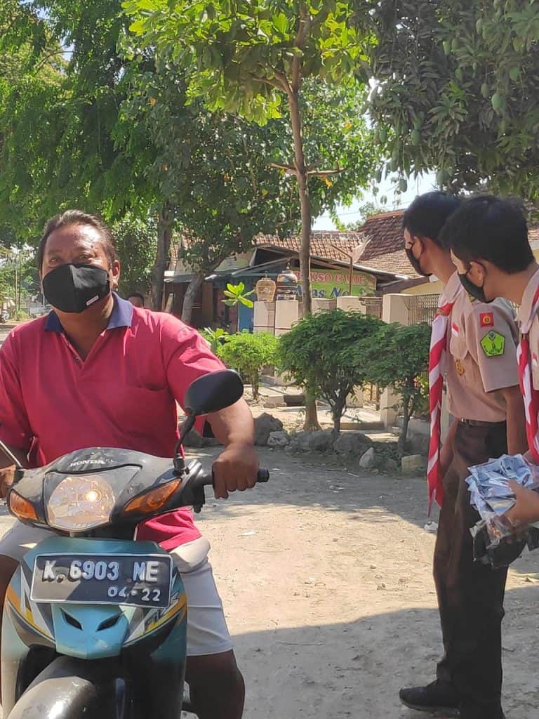 PEMBAGIAN MASKER KWARTIR CABANG BLORA – Blora Pramuka Jateng PEMBAGIAN MASKER KWARTIR CABANG BLORA – Blora Pramuka Jateng