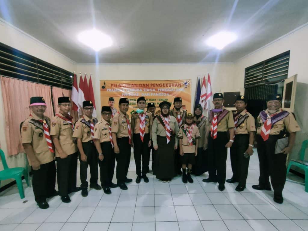 Kwarcab Kota Magelang Lantik 100 Pramuka Garuda Kwarcab Kota Magelang Lantik 100 Pramuka Garuda