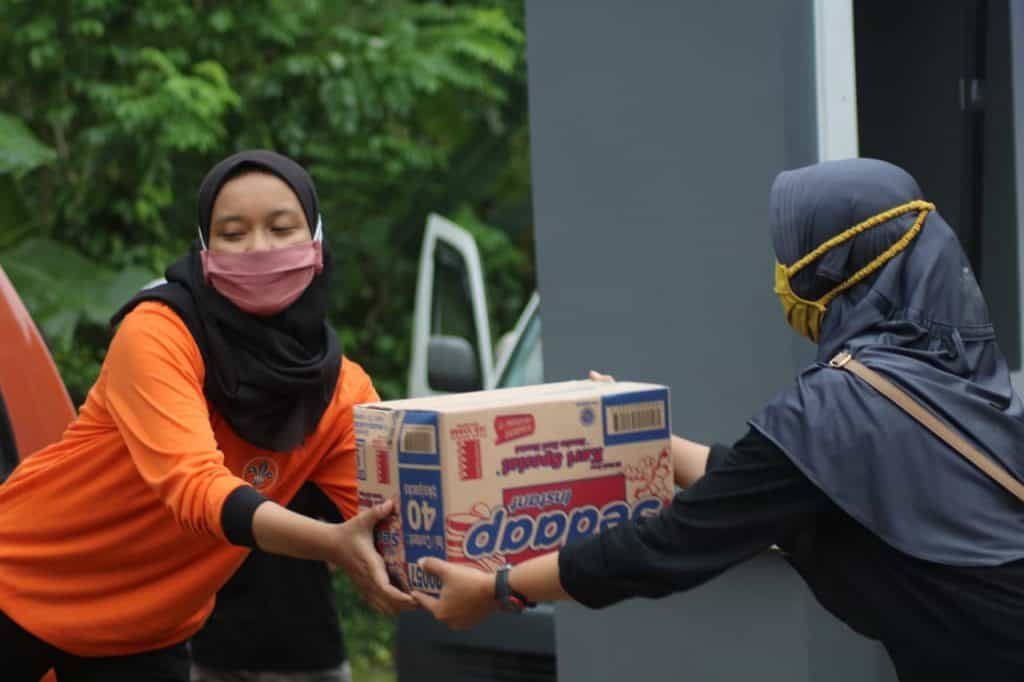 Pramuka Peduli Distribusikan Logistik untuk Korban Bencana Tanah Bergerak Dusun Pagersari Pramuka Peduli Distribusikan Logistik untuk Korban Bencana Tanah Bergerak Dusun Pagersari