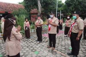 Ketua Kwarcab Tegal Tinjau Gugus Depan Mantap Kwarran Dukuhwaru Ketua Kwarcab Tegal Tinjau Gugus Depan Mantap Kwarran Dukuhwaru