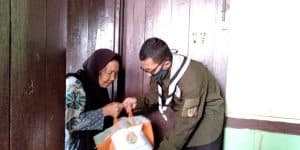 Kwarcab Pramuka Wonosobo Bagikan 60 Paket Sembako Kwarcab Pramuka Wonosobo Bagikan 60 Paket Sembako