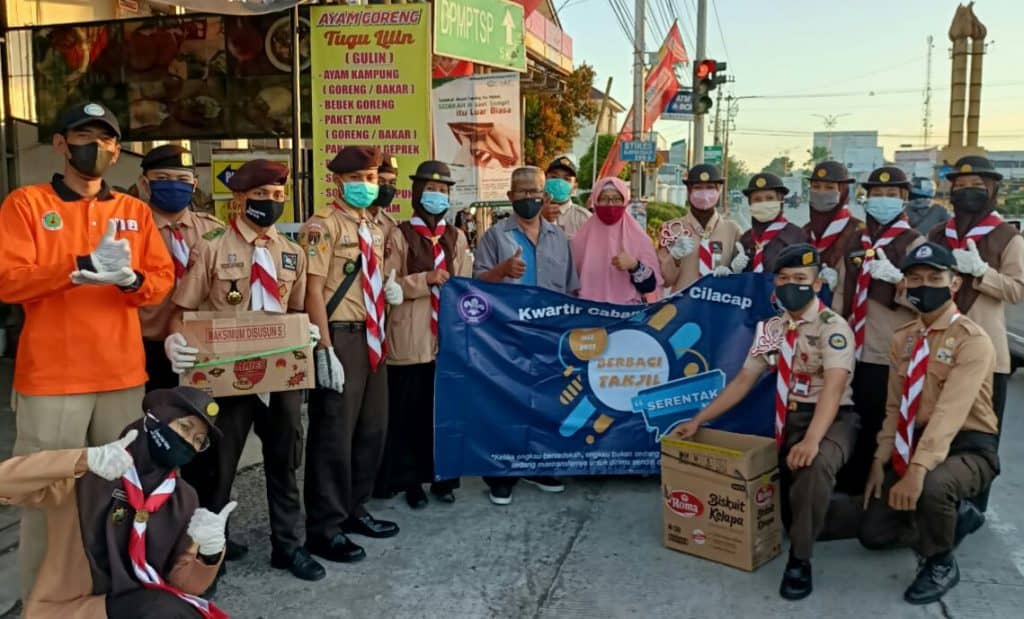 PRAMUKA BAGI TAKJIL SERENTAK SE-KABUPATEN CILACAP PRAMUKA BAGI TAKJIL SERENTAK SE-KABUPATEN CILACAP