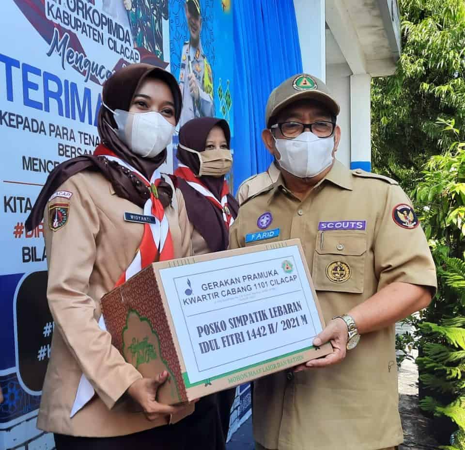Ketua Kwarcab Cilacap Sambangi lima Titik Posko induk Lebaran se Kabupaten Cilacap Ketua Kwarcab Cilacap Sambangi lima Titik Posko induk Lebaran se Kabupaten Cilacap