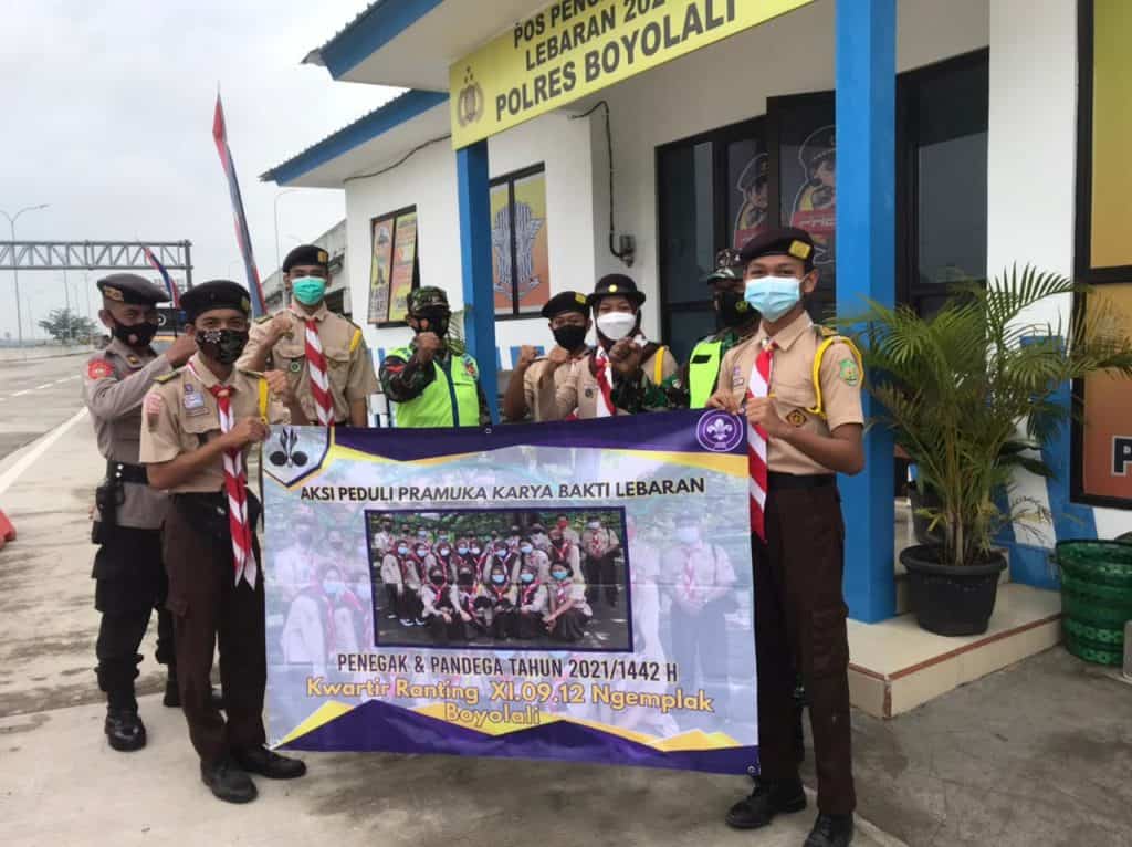 Karya Bakti Lebaran, Anggota Pramuka Boyolali Disiagakan di Exit Tol Bandara – KWARTIR CABANG BOYOLALI Karya Bakti Lebaran, Anggota Pramuka Boyolali Disiagakan di Exit Tol Bandara – KWARTIR CABANG BOYOLALI