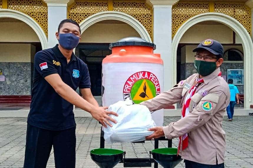 PEDULI COVID 19 KWARCAB WONOSOBO BAGIAN MASKER DAN TOREN AIR PEDULI COVID 19 KWARCAB WONOSOBO BAGIAN MASKER DAN TOREN AIR