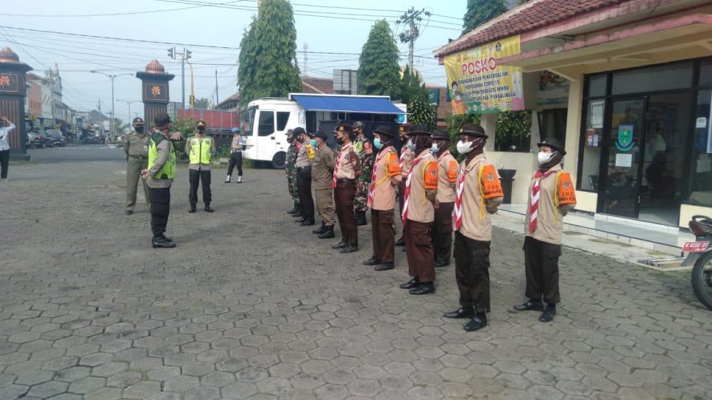 Saka Wira Kartika Koramil 08 Bobotsari Ikut Aktif di Operasi Yustisi Prokes Covid-19 Saka Wira Kartika Koramil 08 Bobotsari Ikut Aktif di Operasi Yustisi Prokes Covid-19