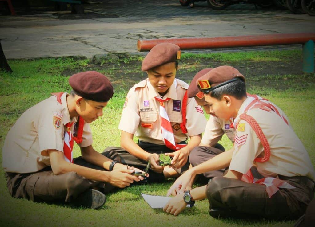 Yuk, Mengenal Tanda Pengenal Gerakan Pramuka Yuk, Mengenal Tanda Pengenal Gerakan Pramuka