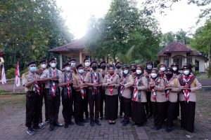 Kak Hesti Ka Kwarcab Jepara, Tinjau Peserta Dianpinsa Kak Hesti (tengah) bersama peserta Dianpinsa Kwarda Jateng di Jepara