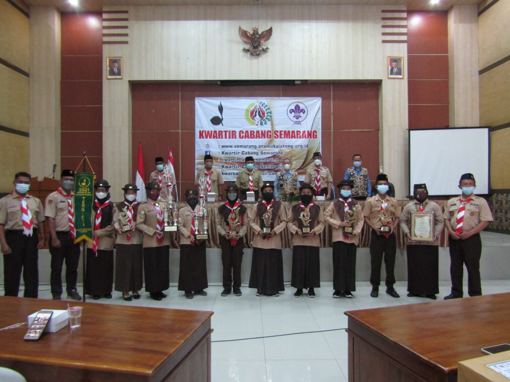 Penganugerahan Kehumasan Pandu Citraloka 2021Kwartir Daerah Jawa Tengah – Kwartir Cabang Semarang Penganugerahan Kehumasan Pandu Citraloka 2021Kwartir Daerah Jawa Tengah – Kwartir Cabang Semarang