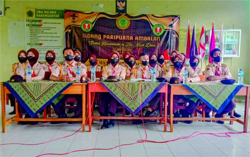 KWARCAB PURBALINGGA – SMA Ma’arif NU Karanganyar Gelar E-Voting di Sidparam Saat Pandemi Covid-19 KWARCAB PURBALINGGA - SMA Ma'arif NU Karanganyar Gelar E-Voting di Sidparam Saat Pandemi Covid-19
