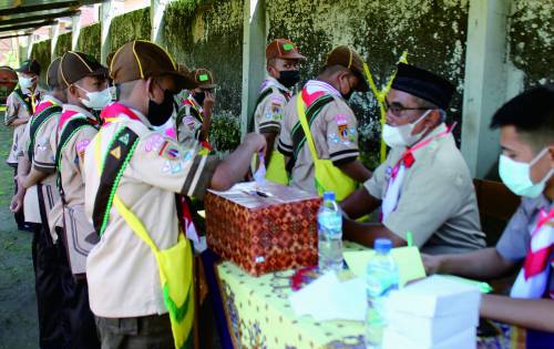 KWARCAB PURBALINGGA – Ini Pesan Yanda Tri Gunawan Saat Buka Pesta Siaga 2022: Anggota Pramuka Siaga Purbalingga Harus Jadi Teladan Patuhi Prokes KWARCAB PURBALINGGA - Ini Pesan Yanda Tri Gunawan Saat Buka Pesta Siaga 2022: Anggota Pramuka Siaga Purbalingga Harus Jadi Teladan Patuhi Prokes