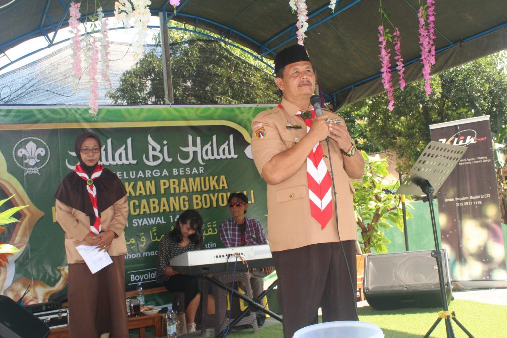 Ketua Kwarcab Boyolali Kak Supana Hadiri Halal Bi Halal Pramuka di Kusuma Rasa Ketua Kwarcab Boyolali Kak Supana Hadiri Halal Bi Halal Pramuka di Kusuma Rasa