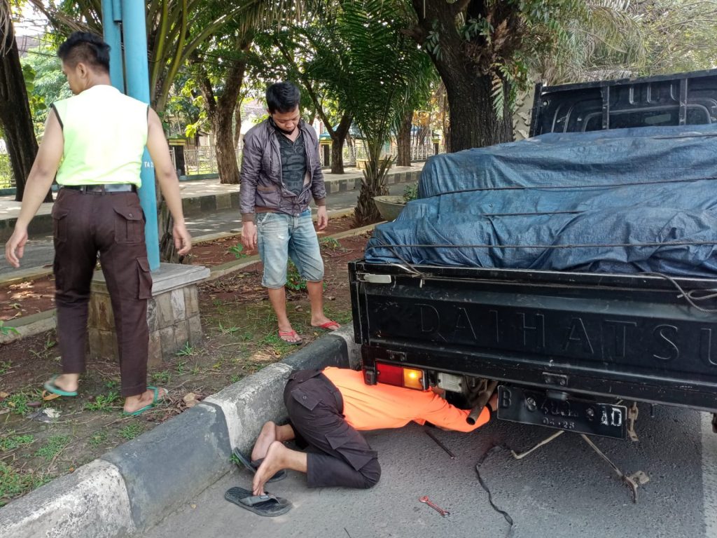 “Saya Sangat Terbantu dengan Adanya Posko Lebaran Pramuka” – Demak Pramuka Jateng “Saya Sangat Terbantu dengan Adanya Posko Lebaran Pramuka” – Demak Pramuka Jateng