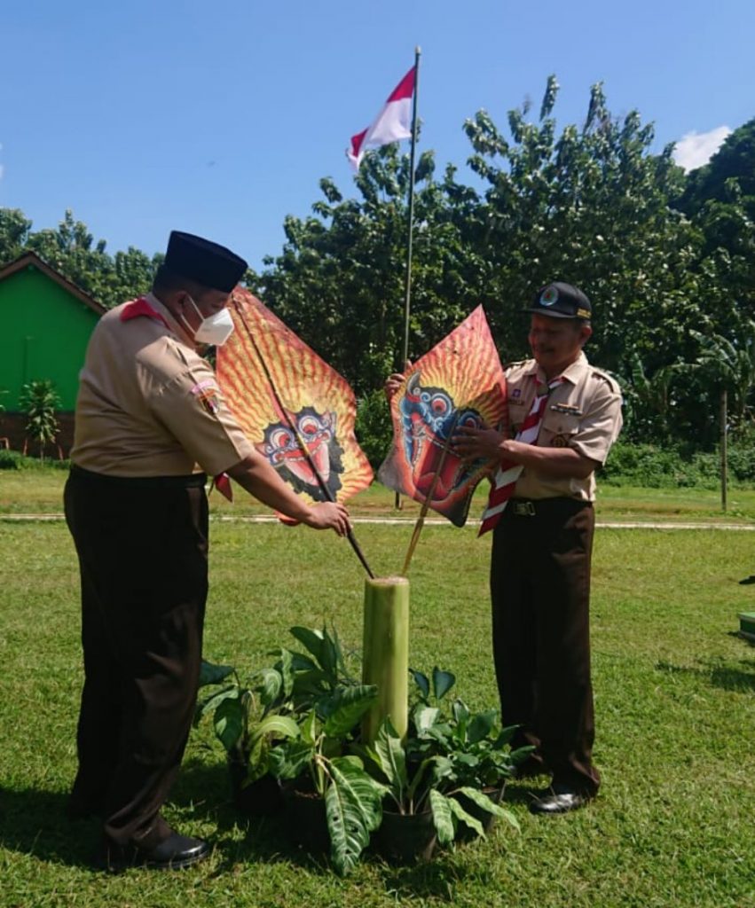 Waka Abdimas Kwarcab Jepara Buka Perkemahan Ajang Kreativitas Saka Kencana Jepara – Warta Pramuka