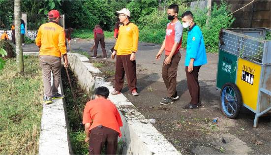 KWARCAB PURBALINGGA – Peringati Hari Lingkungan Hidup, Kwarcab Purbalingga Gelar Prolingsih dan Ikuti Penanaman Pohon Bersama Bupati KWARCAB PURBALINGGA - Peringati Hari Lingkungan Hidup, Kwarcab Purbalingga Gelar Prolingsih dan Ikuti Penanaman Pohon Bersama Bupati