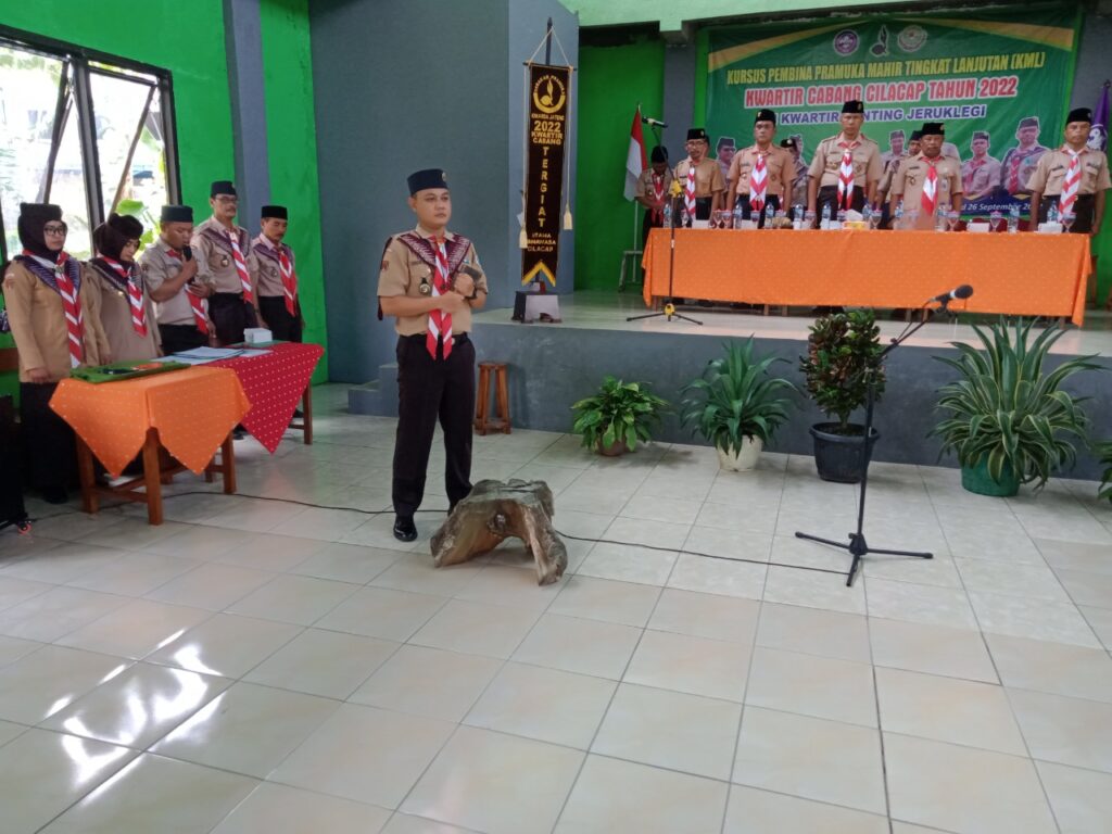 Pramuka Cilacap adakan Kursus Mahir Dasar dan Kursus Mahir Lanjutan di Kwartir Ranting Kesugihan dan Jeruklegi Pramuka Cilacap adakan Kursus Mahir Dasar dan Kursus Mahir Lanjutan di Kwartir Ranting Kesugihan dan Jeruklegi
