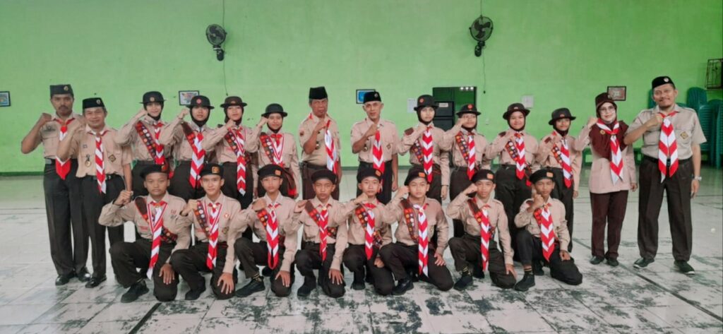 Camat Somagede Lepas Kontingen Lomba Tingkat III Camat Somagede Lepas Kontingen Lomba Tingkat III