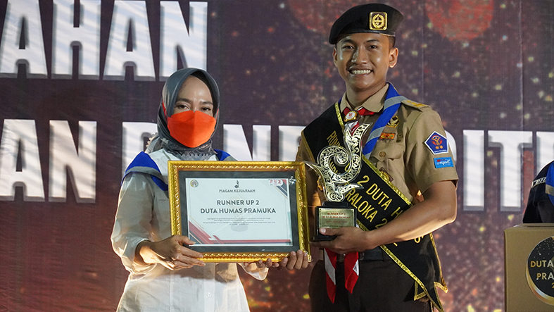 Hendyka Pratama Runner Up 2 Duta Humas Kwarda Jateng – Demak Pramuka Jateng Hendyka Pratama Runner Up 2 Duta Humas Kwarda Jateng – Demak Pramuka Jateng