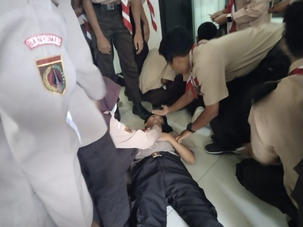 Wujudkan Pramuka Tanggap Bencana, Kwarran Sumbang Gelar Diklat Pramuli