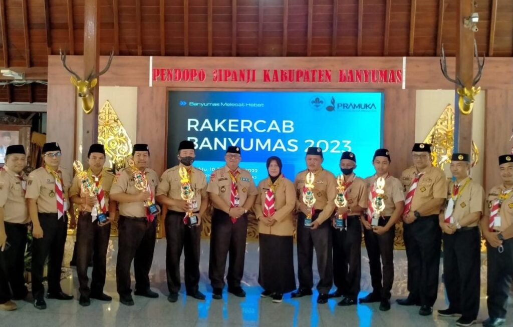 Kwarran Somagede Raih Penghargaan Juara 2 di Pramuli Award 2022 Kwarran Somagede Raih Penghargaan Juara 2 di Pramuli Award 2022