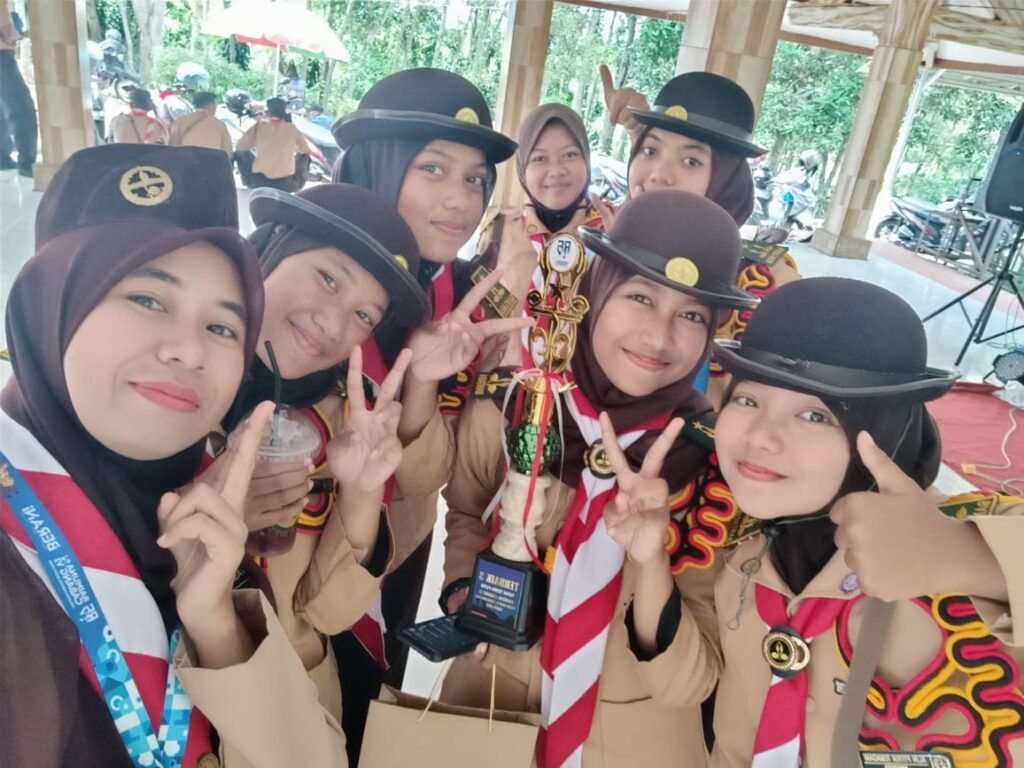 REGU RAIMUNA KWARRAN RAWALO BERPRESTASI