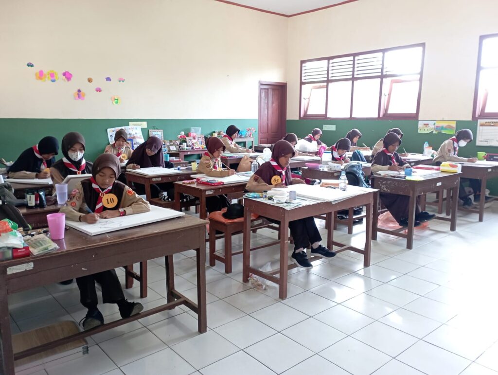Kwarran Baturraden Gelar Lomba Melukis untuk Penggalang