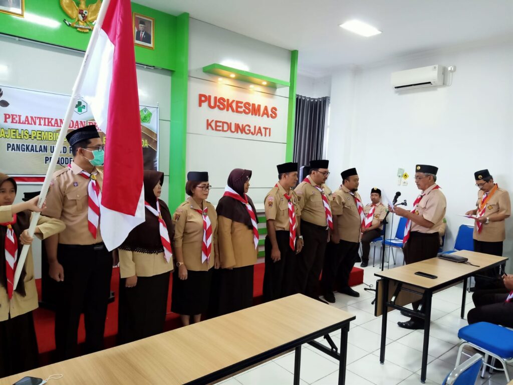 PELANTIKAN MABI DAN PENGURUS SAKA BHAKTI HUSADA PANGKALAN PUSKESMAS KEDUNGJATI PELANTIKAN MABI DAN PENGURUS SAKA BHAKTI HUSADA PANGKALAN PUSKESMAS KEDUNGJATI