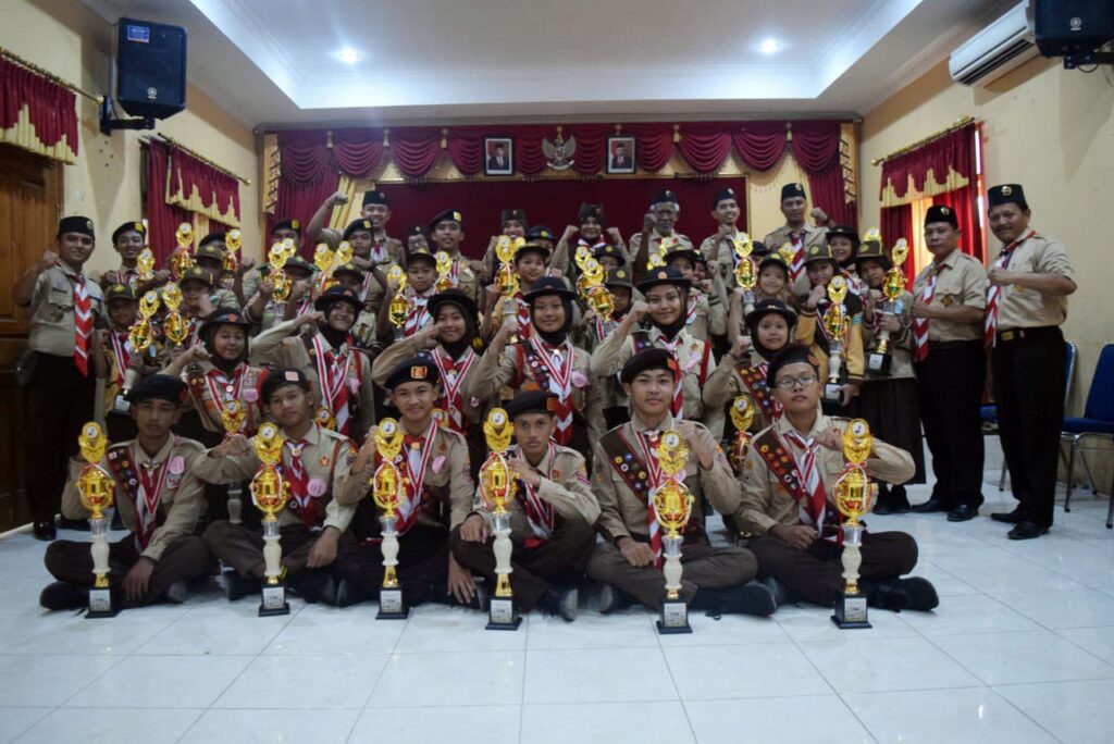 KWARCAB GROBOGAN ADAKAN KEGIATAN UJI PRAMUKA GARUDA BERPRESTASI TIAP GOLONGAN KWARCAB GROBOGAN ADAKAN KEGIATAN UJI PRAMUKA GARUDA BERPRESTASI TIAP GOLONGAN