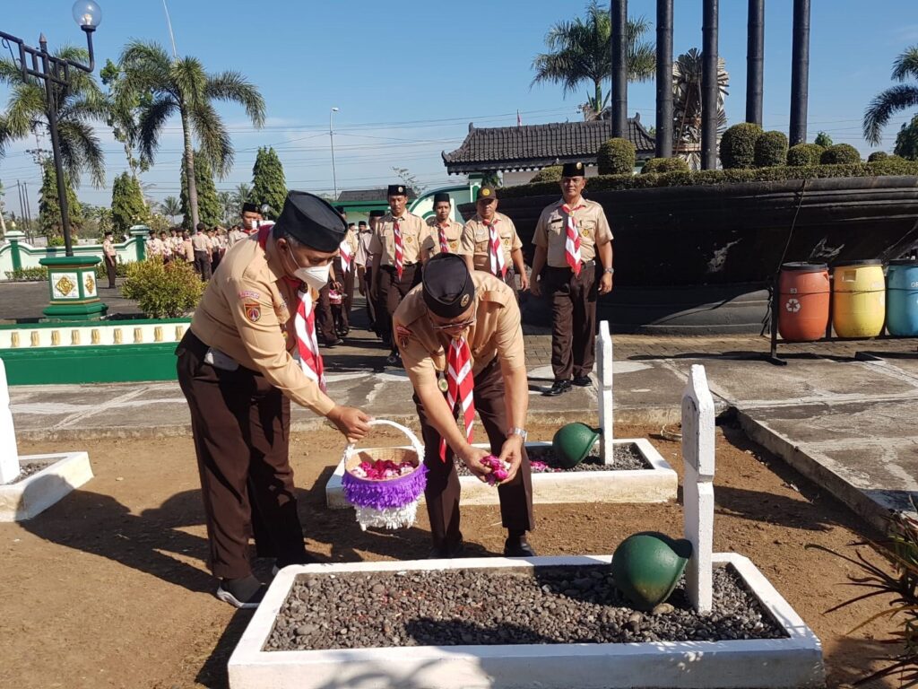 Pramuka Kwarcab Purworejo Doakan Pahlawan