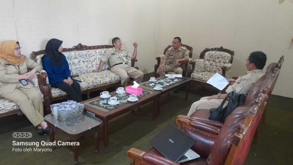 Waka Humas tinjau lokasi Timbang Terima ETK Tahun 2023 Waka Humas tinjau lokasi Timbang Terima ETK Tahun 2023