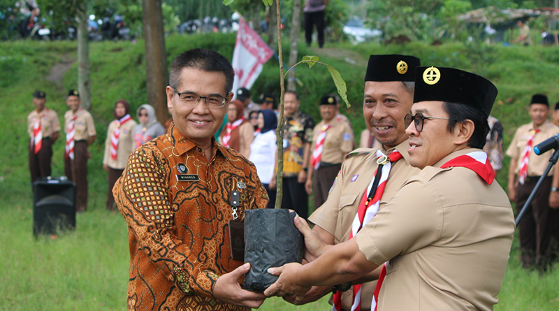 Memperingati Baden Powell Day Tahun 2024 Kwarcab Laksanakan Tanam Pohon Memperingati Baden Powell Day Tahun 2024 Kwarcab Laksanakan Tanam Pohon