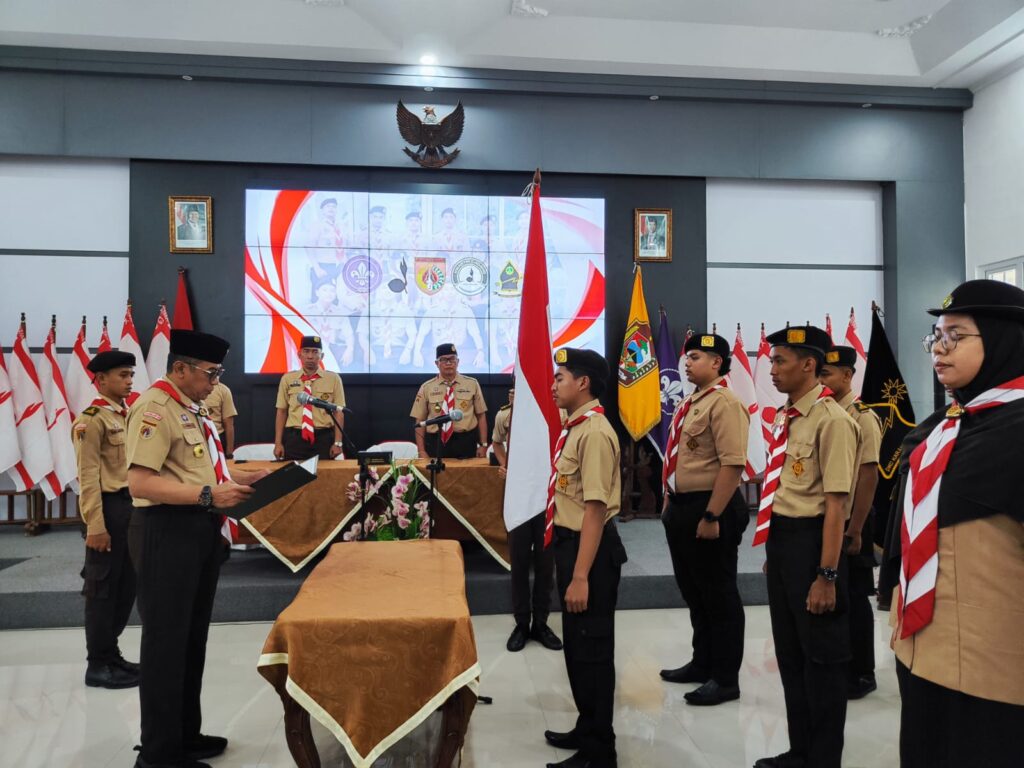 Ketua Kwarcab Karanganyar Membuka Sidparcab