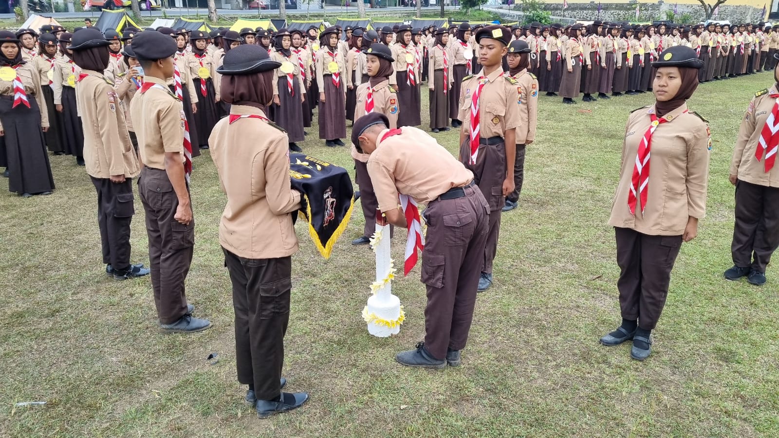 Ambalan Prabu Pandu Dewanata dan Dewi Kunthi Nalibrata membentuk karakter kepada anggota baru dalam perkemahan tamu ambalan