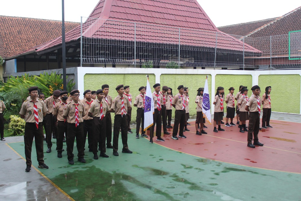 Pelantikan Dewan Ambalan Pattimura – Martha Christina Tiahahu Periode 2026/2027 SMA Kristen 1 Purwokerto