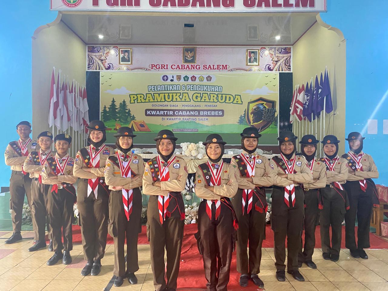 12 Pramuka Penggalang SMP Negeri 1 Salem Dikukuhkan Menjadi Pramuka Garuda