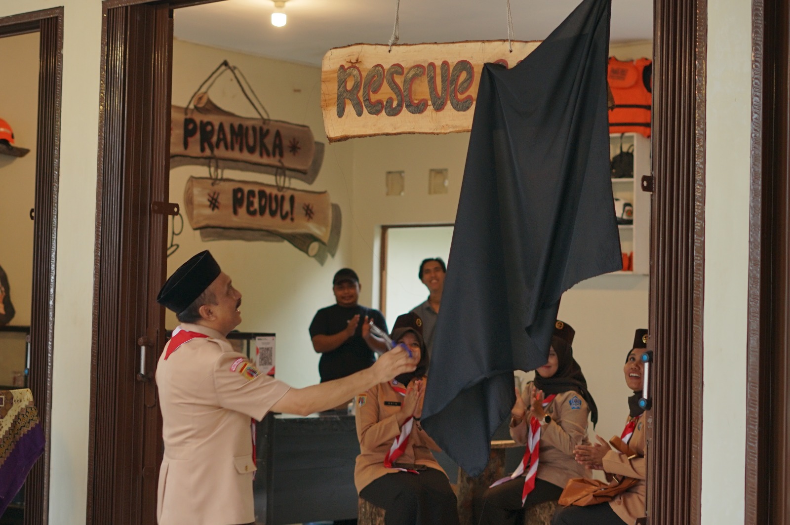Keren. Jawab Kebutuhan Generasi Muda, Kwarcab Purbalingga Launching Rescue Cafe