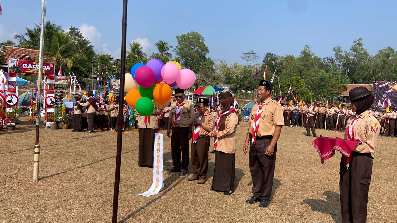 Upacara Pembukaan Jambore SDN Kaliputih Dibuka Meriah, Diikuti 86 Pramuka Penggalang