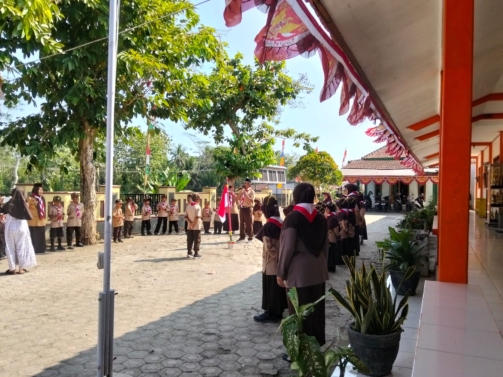 Semangat Baru Berkobar! SD Negeri 2 Gerduren Kwarran Purwojati Resmi Sambut Anggota Baru Pramuka Siaga
